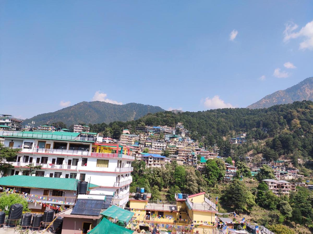 The Posh Hotel McLeod Ganj Exterior photo