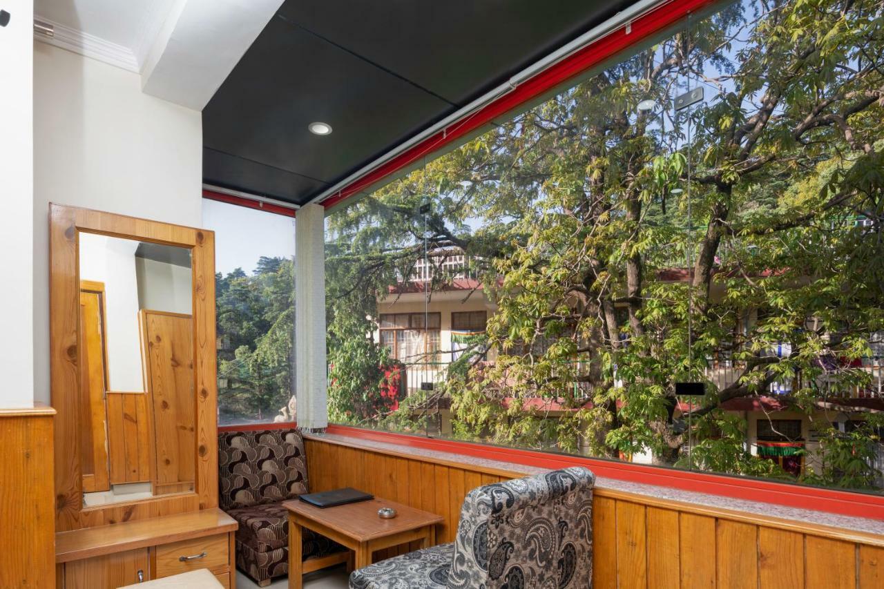 The Posh Hotel McLeod Ganj Exterior photo